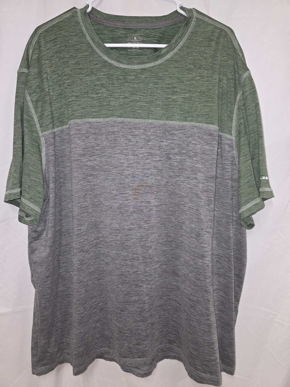 G.H. Bass & Co. Two-Tone Short Sleeve Tee in Green and Gray